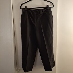 Larry Levine Women's Classic Black Cropped Dress Pants